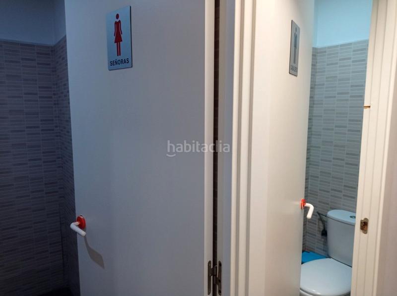 Foto 8ad04934-3858-481a-acc7-40b5f2473854. Transfer business premise with heating in Sagnier-Plaça de Catalunya Prat de Llobregat (El)