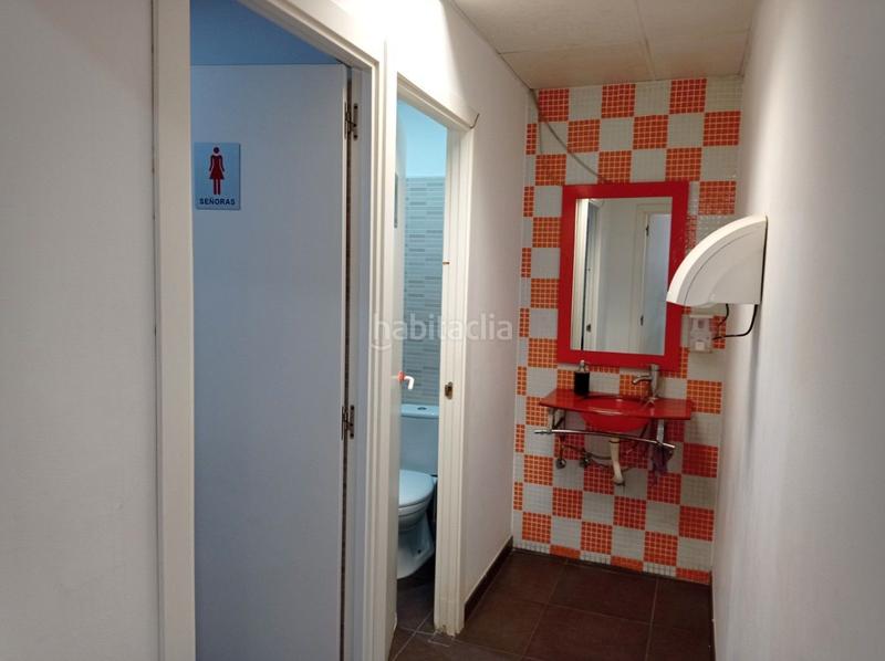 Foto 282e9ddc-fae1-4408-a723-81f85ab4b32f. Traspàs local comercial amb calefacció a Sagnier-Plaça de Catalunya Prat de Llobregat (El)