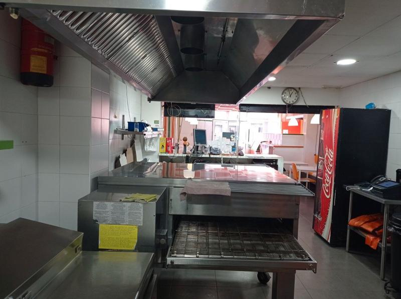 Foto 6e46131a-e9ec-4a77-b00d-9580863dc337. Traspaso local comercial traspaso restaurante pizzería c3 en Prat de Llobregat (El)