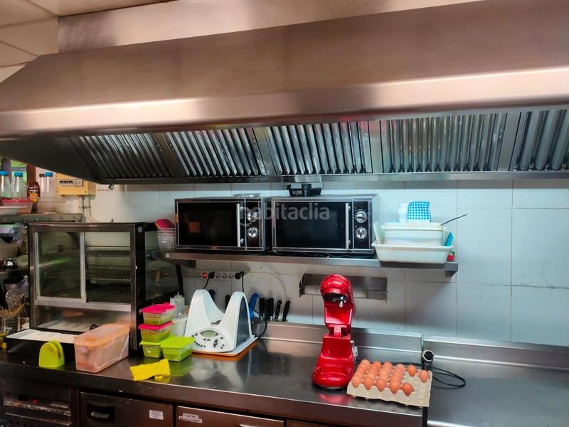 Foto 32ddfbd6-6050-449f-bdf8-5961cb3d0a9b. Traspàs local comercial amb calefacció a Can Pou-Camp de Mar Premià de Mar