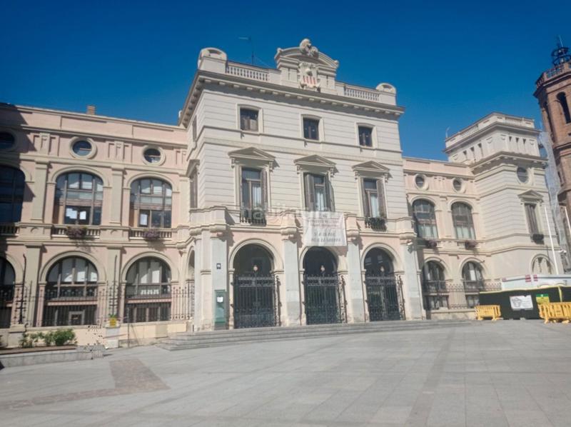 Foto 3f541337-586a-4070-a6a4-61277ddfa16d. Solar industrial a Centre Sabadell