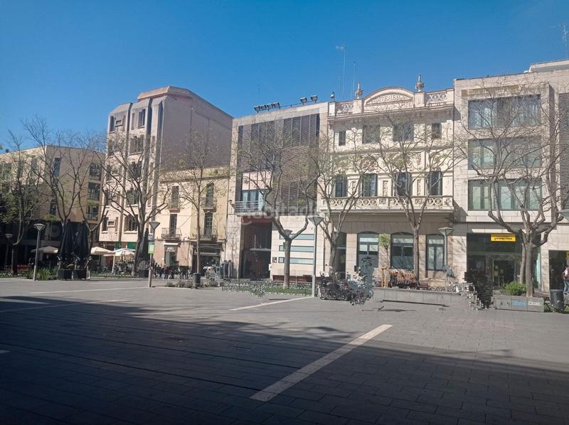 Foto 7155c9fc-4b4c-4004-8105-f920dd2211b9. Solar industrial a Centre Sabadell