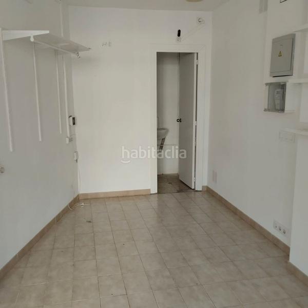 Foto d8ab2895-dff4-4029-afa7-d11f980b95da. Local comercial venta de local comercial en les en Barcelona