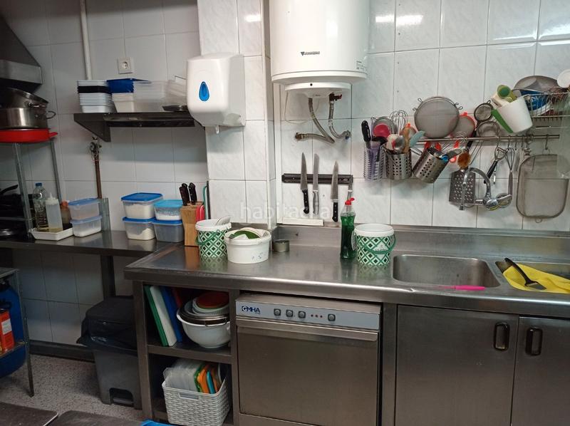 Foto 824ec519-1d8f-4240-8f41-a23fb85a4c66. Transfer business premise with heating in Sants Barcelona