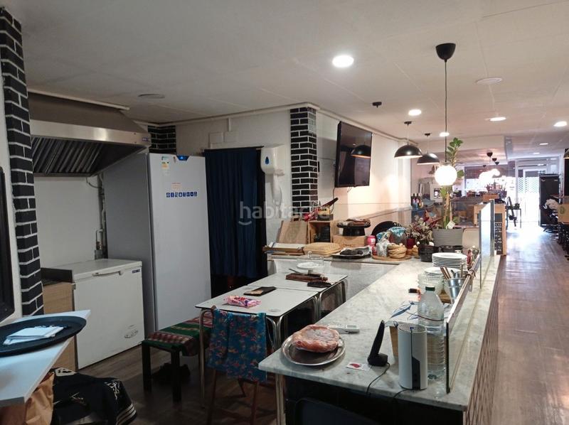 Foto a440b6e8-8054-4a3a-8e13-91e9cd6de448. Transfer business premise with heating in Sants Barcelona