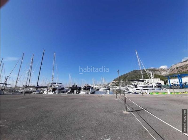 Foto f629b63a-86ae-4c0a-b651-a6359329a3f2. Transfer business premise with heating in Muntanyeta Castelldefels