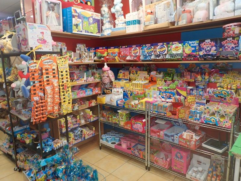 Foto 34c05e76-37c6-4114-b9b2-29c46c9ca419. Local comercial amb calefacció a Estruch-Eixample Prat de Llobregat (El)