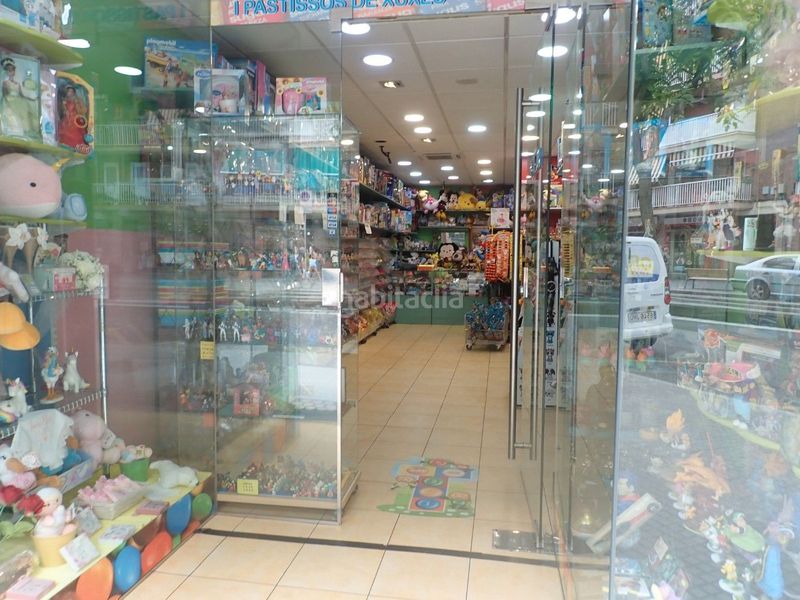 Foto cc1df105-a3d8-4dd0-8803-dbef486bb5d3. Local comercial amb calefacció a Estruch-Eixample Prat de Llobregat (El)