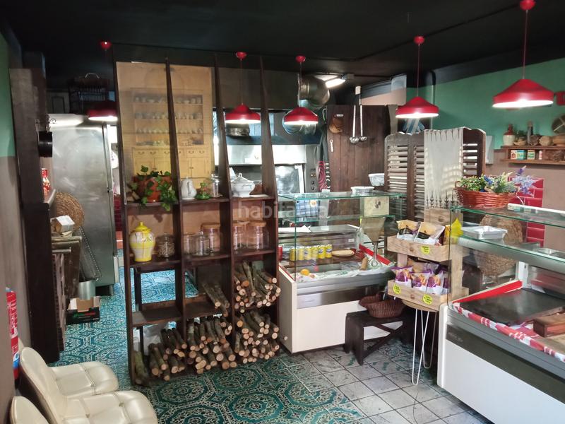 Foto 9af03531-fe4b-43b6-92bb-ac55c6729105. Traspàs local comercial a Mercat Rubí