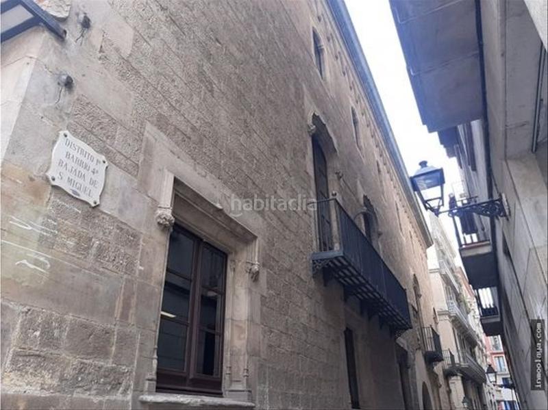 Foto 402bdda5-8175-465c-9bff-58a4729ae8fd. Local comercial venta local comercial en Raval en Barcelona
