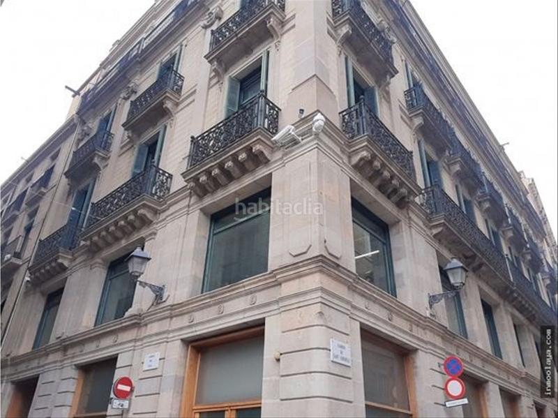 Foto 5b42a97d-aca5-40a5-89da-b7a9484d7f5c. Local comercial venta local comercial en Raval en Barcelona