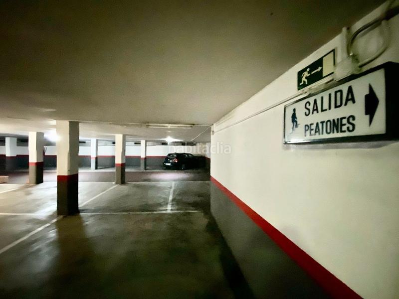 Foto 3875a8a1-6aea-4a14-9009-48a81d3c6563. Aparcament cotxe a Navas Barcelona