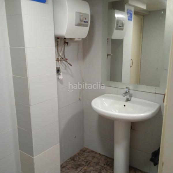 Foto 282d2b2b-2afc-4d98-b5a7-a8b9b00429ce. Pas-de-porte local commercial avec chauffage dans Joan Prim Granollers