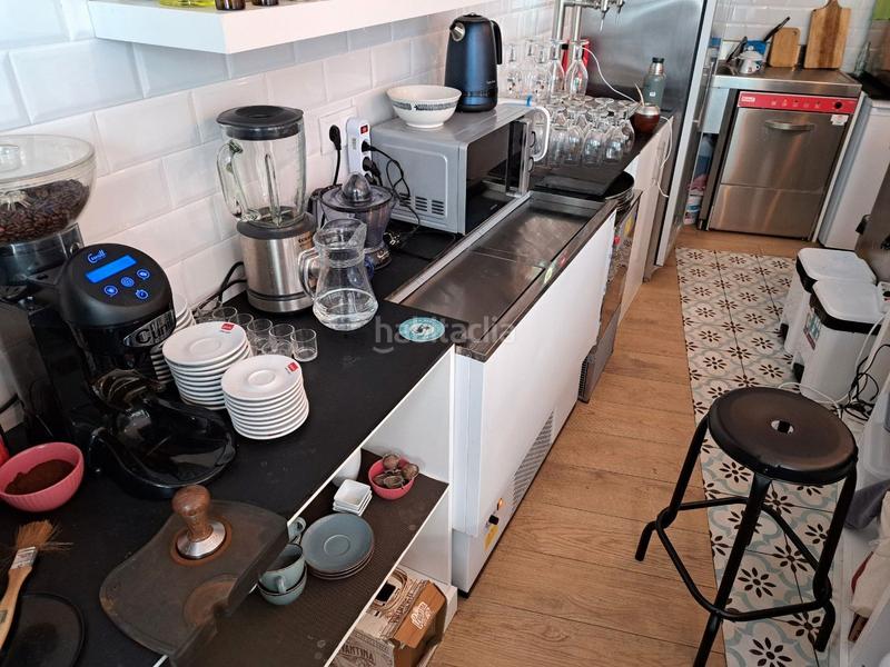 Foto c147a45b-aba2-417b-be69-a1f01a5c1dce. Traspàs local comercial amb calefacció a Barri del Centre Terrassa