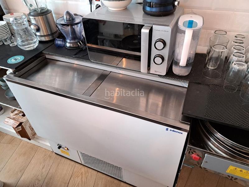 Foto 6f928f45-6f78-402b-974d-8039f05cafea. Traspaso local comercial traspaso cafetería con terraza en Terrassa