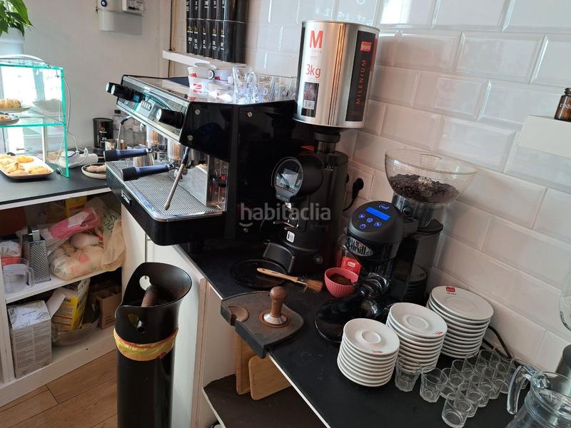 Foto e1f995d9-b501-4005-895d-903fdae857da. Traspaso local comercial traspaso cafetería con terraza en Terrassa