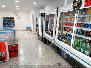 Trapasso Locale commerciale in Prosperitat. Traspaso tienda de alimentación
