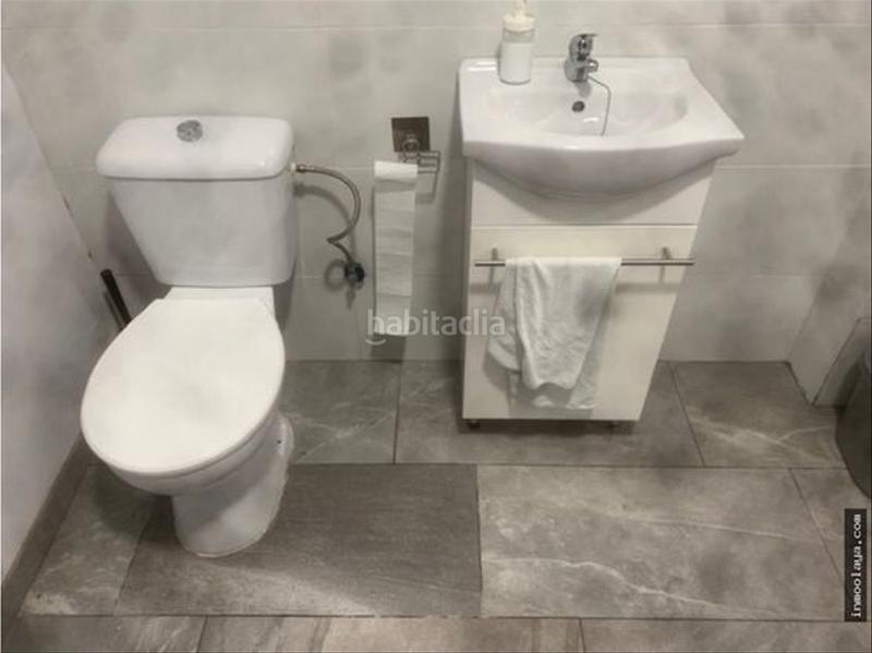 Foto 7cb052bb-2898-4f31-af26-39ff0b2001ef. Trapasso locale commerciale con riscaldamento in Ca n'Aurell Terrassa