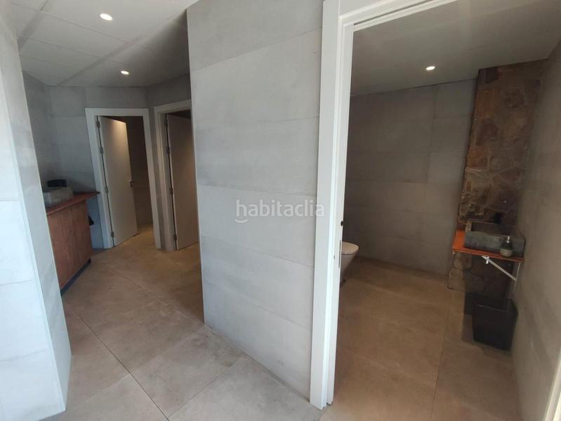 Foto bc7876d2-6ff4-4b19-bd0b-cad016c6d649. Traspàs local comercial amb calefacció a Centre-Platja Platja d´Aro