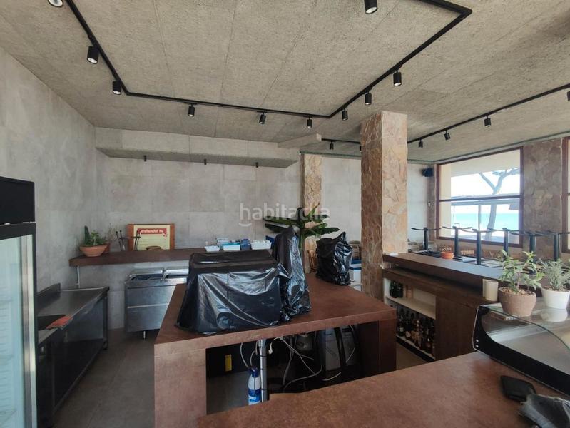 Foto e01819e5-0651-461c-b7ef-72d94af75cac. Traspàs local comercial amb calefacció a Centre-Platja Platja d´Aro