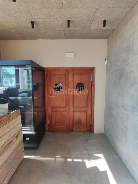 Foto 4b73ee39-5b8a-46a3-add9-6a2c9bf17d40. Trapasso locale commerciale con riscaldamento in Centre-Platja Platja d´Aro