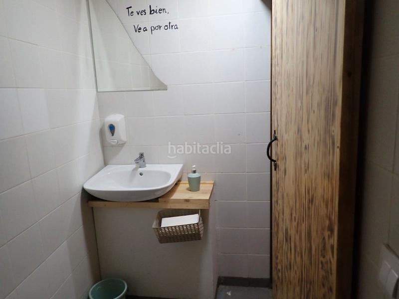 Foto 47395444-d7f3-41e9-96fa-e8828000ffb4. Pas-de-porte local commercial avec chauffage dans Passeig Maragall Gavà