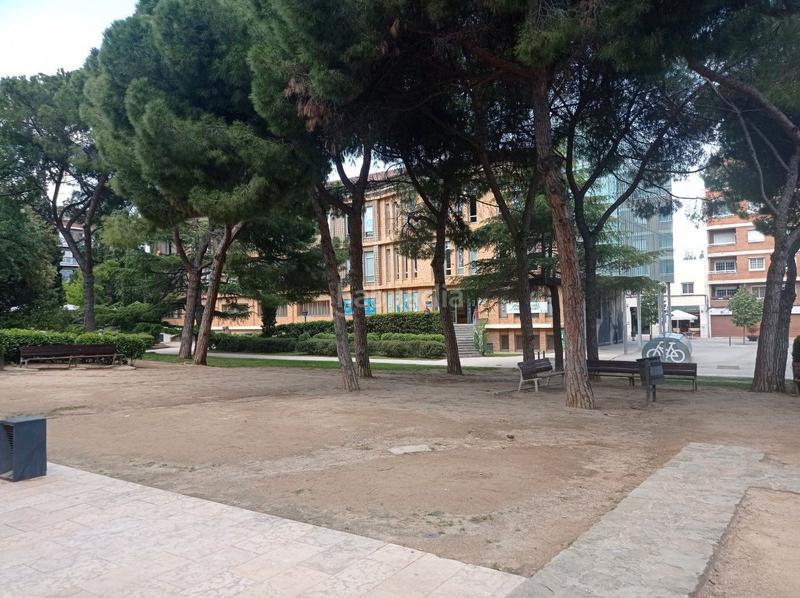 Foto a1873de4-fc29-4200-9a9d-27e1b20e93f9. Local commercial avec chauffage dans Centre - Estació Sant Cugat del Vallès