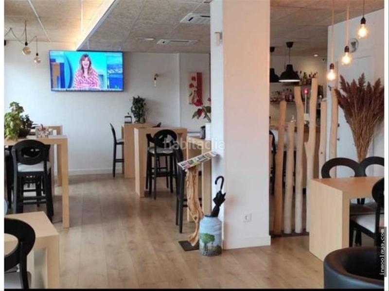 Foto a1962194-b72a-465a-a5f2-379183981e69. Traspàs local comercial amb calefacció a Bisbal d´Empordà (La)