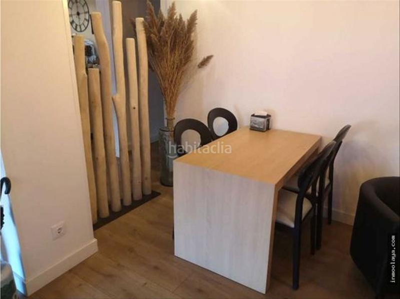 Foto c822a090-f7e3-46a7-bf56-5860f38622af. Traspàs local comercial amb calefacció a Bisbal d´Empordà (La)