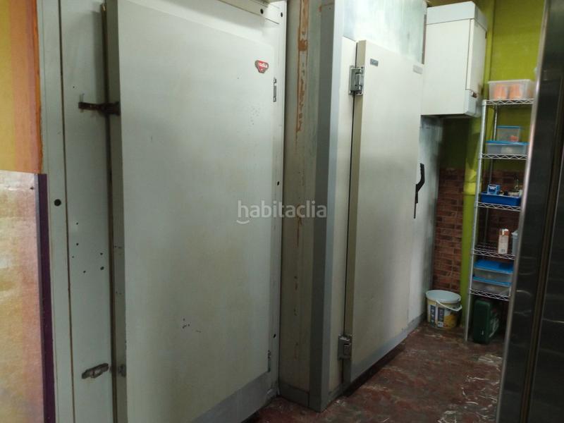 Foto ecfa15f1-e6d5-4c6b-ba22-369d786f2fb6. Transfer business premise with heating in Roc Blanc Terrassa