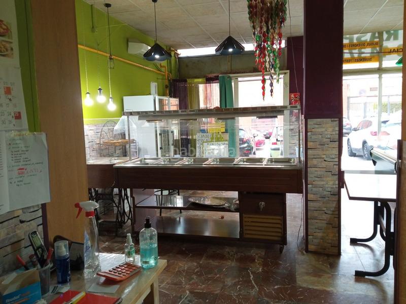 Foto f44a652e-9794-4eca-be83-051fb621c8ca. Traspàs local comercial amb calefacció a Roc Blanc Terrassa