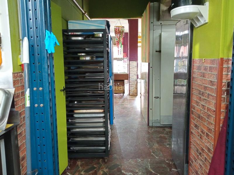 Foto 80871723-6b4d-4dfc-9dcf-1ed500de3c46. Traspaso local comercial traspaso rosticería takeaway en Terrassa