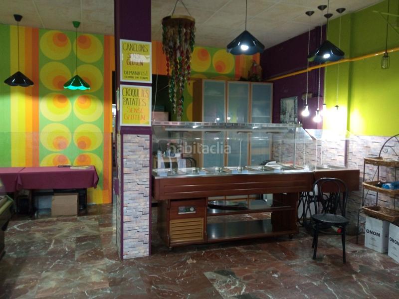 Foto d4c10bc8-618b-4d43-bd1d-4f50db2826f6. Traspaso local comercial traspaso rosticería takeaway en Terrassa
