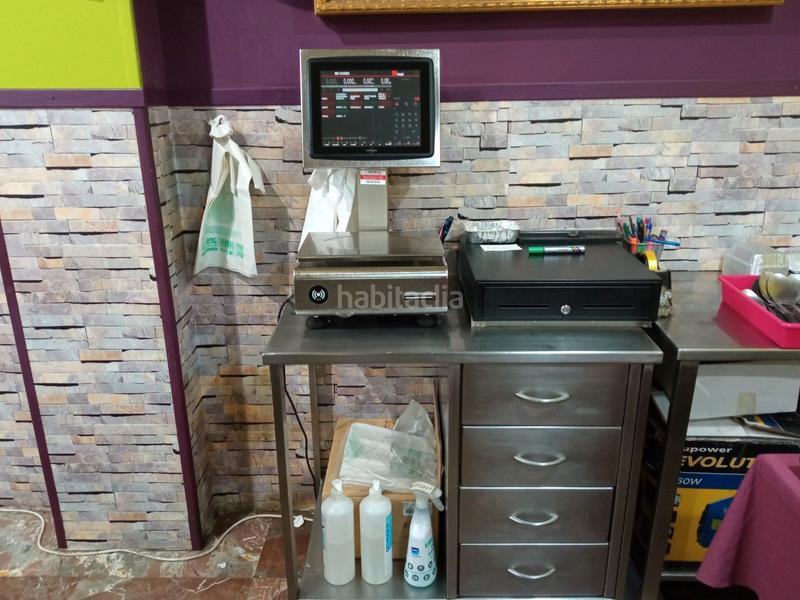 Foto 47cc722d-3040-44ac-bcbf-86bf658a120c. Umzug geschäftsraum mit heizung in Roc Blanc Terrassa