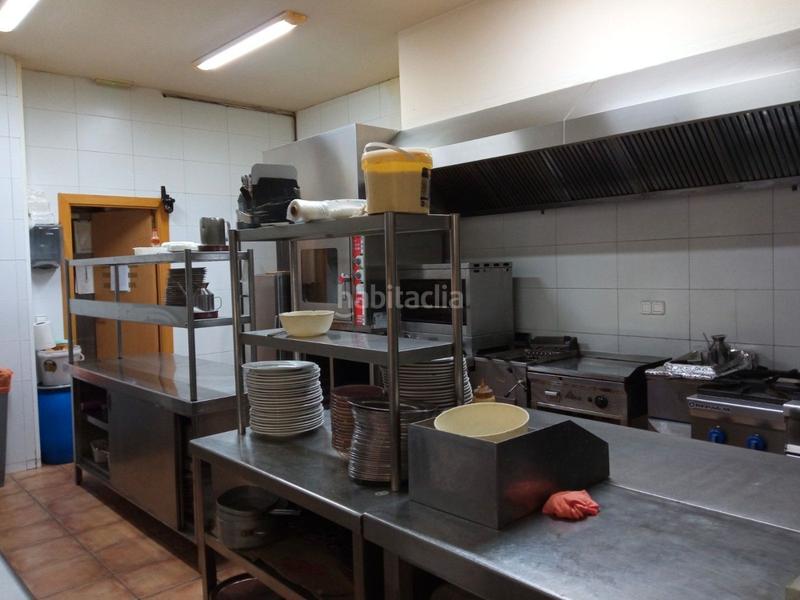 Foto 4375eb1e-a389-46b3-96c4-0c3c11a3d1e5. Pas-de-porte local commercial avec chauffage dans Can Llong Sabadell