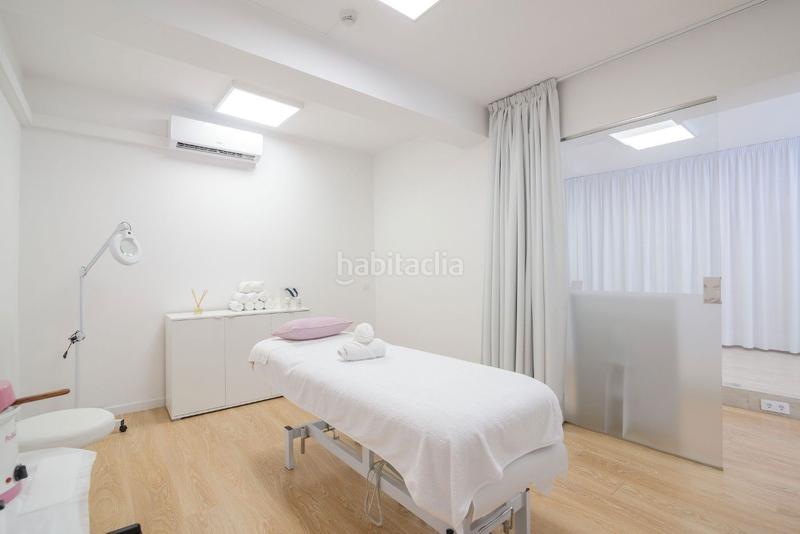 Foto b32ef532-32a3-4dcd-aa59-4421193c0be4. Transfer business premise with heating in Sant Gervasi - Galvany Barcelona