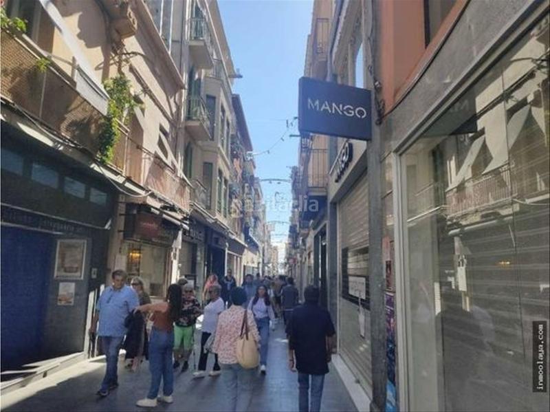 Foto db38351f-f3f3-4269-97ee-92493f0de751. Umzug geschäftsraum mit heizung in Centre Badalona