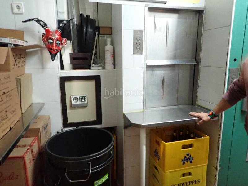 Foto 4b66df97-ff43-47bb-8efa-7eebbf84fe31. Transfer business premise with heating in Segle XX Terrassa