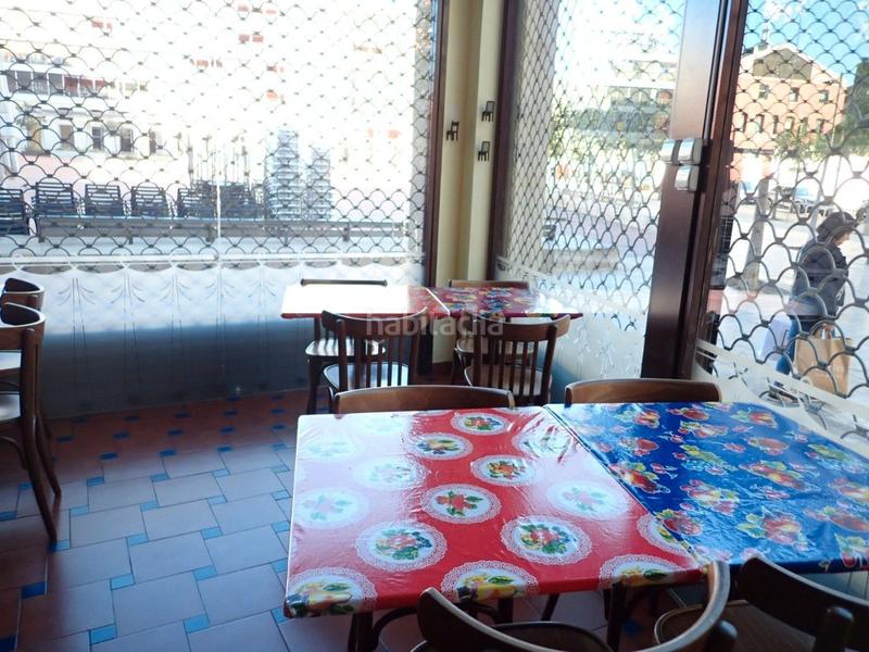 Foto 949250fb-f51e-45b3-93ff-edc31a833763. Traspaso local comercial traspaso restaurante en Segle XX Terrassa