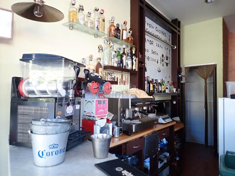 Foto d7c75b4a-7bc2-45bc-80f3-88e0f37b4af9. Traspaso local comercial traspaso restaurante en Segle XX Terrassa