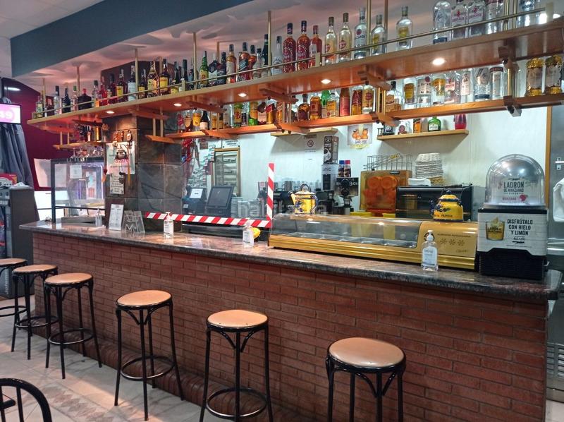 Foto f15f56ef-2488-4480-806b-ec667a549c34. Traspaso local comercial traspaso de bar sant cugat en Sant Cugat del Vallès