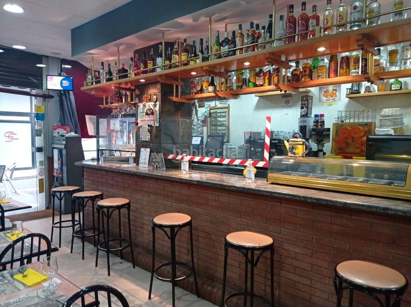 Foto c0ba87ab-3594-4ecf-868b-642abd15403b. Trapasso locale commerciale con riscaldamento in Mira-sol Sant Cugat del Vallès