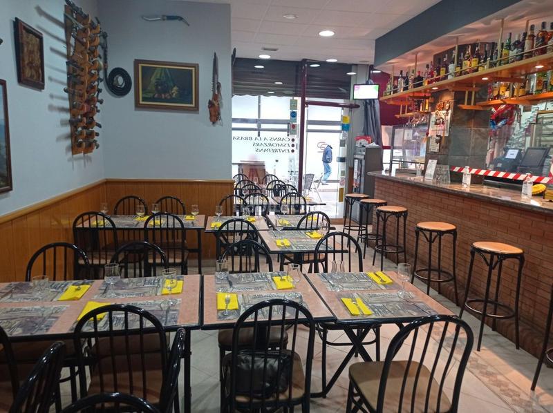 Foto d31513fa-fd7e-4353-90c9-96894940b250. Trapasso locale commerciale con riscaldamento in Mira-sol Sant Cugat del Vallès