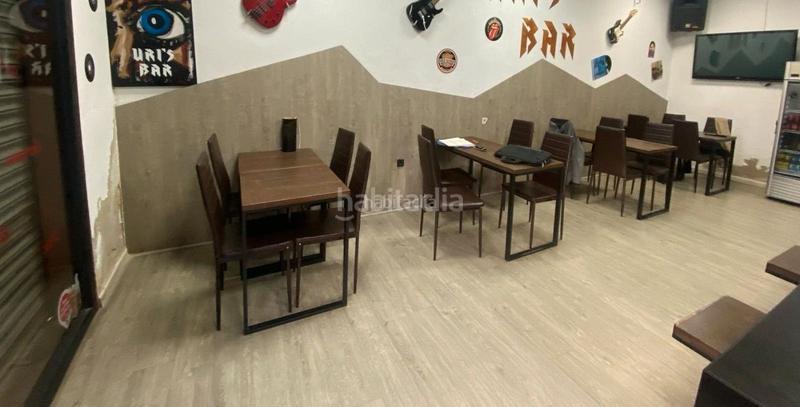 Foto 6c5121f0-7fe1-45af-a1f7-25a797187aae. Trapasso locale commerciale con riscaldamento in Anglès