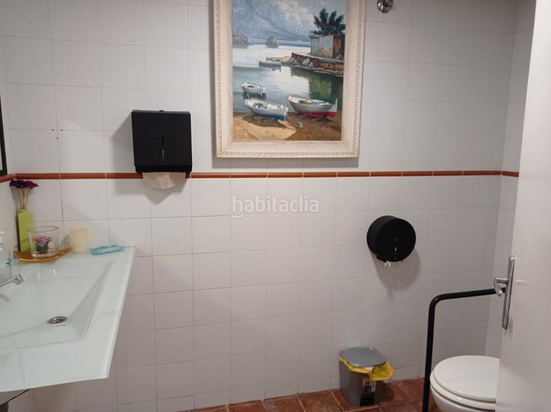 Foto 12a08b20-ac79-499a-901a-76db52e5a6d3. Traspàs local comercial amb calefacció a Poblenou Barcelona