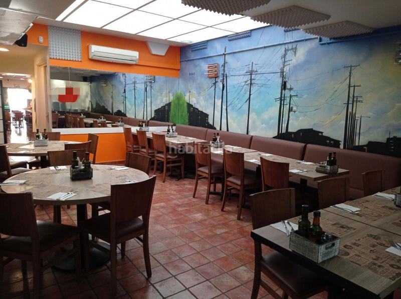 Foto 628ac8b2-b7ea-4dec-bf3f-b3fcc2c736ed. Traspaso local comercial traspaso bar restaurante c3 mixt en Barcelona