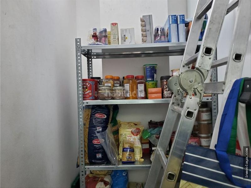 Foto 14ffb195-e401-4326-ade1-6ba3c9ab3639. Pas-de-porte local commercial avec chauffage dans Muntanyeta Castelldefels