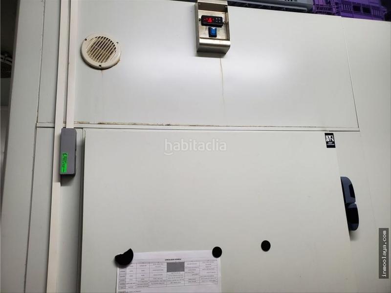 Foto fd1afe56-9b75-4430-9f44-578a742d0e92. Pas-de-porte local commercial avec chauffage dans Muntanyeta Castelldefels