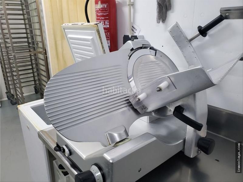 Foto 27cbe744-1c53-4881-99c6-07ab137805a9. Transfer business premise with heating in Muntanyeta Castelldefels