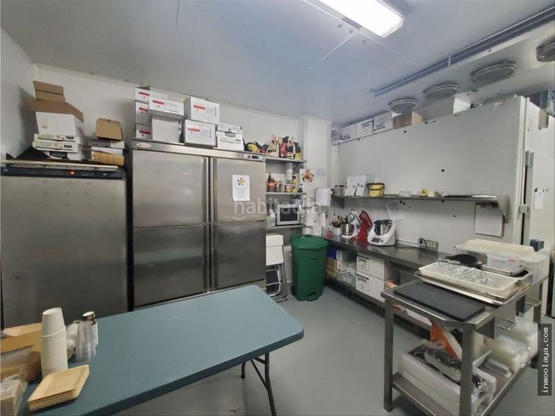 Foto f900727d-de27-4ea7-8a43-a418bf00dafc. Transfer business premise with heating in Muntanyeta Castelldefels